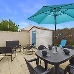 Maison Pour 4, Terrasse, Proche Gare Saint-Gilles-Croix-de-Vie
