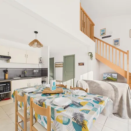 Maison Pour 4, Terrasse, Proche Gare Casa vacanze *