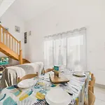 Maison Pour 4, Terrasse, Proche Gare Holiday home