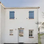 Maison Pour 4, Terrasse, Proche Gare Holiday home Les Bussolleries