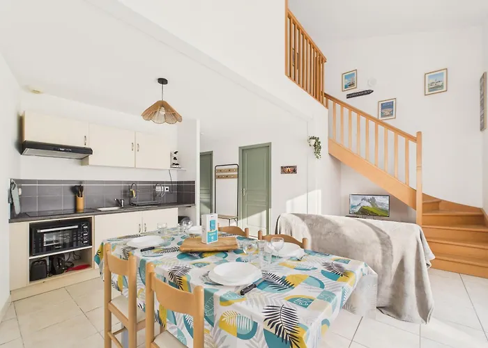 Jolie Maison Pour 4 Personnes Avec Terrasse Tatil Evi *